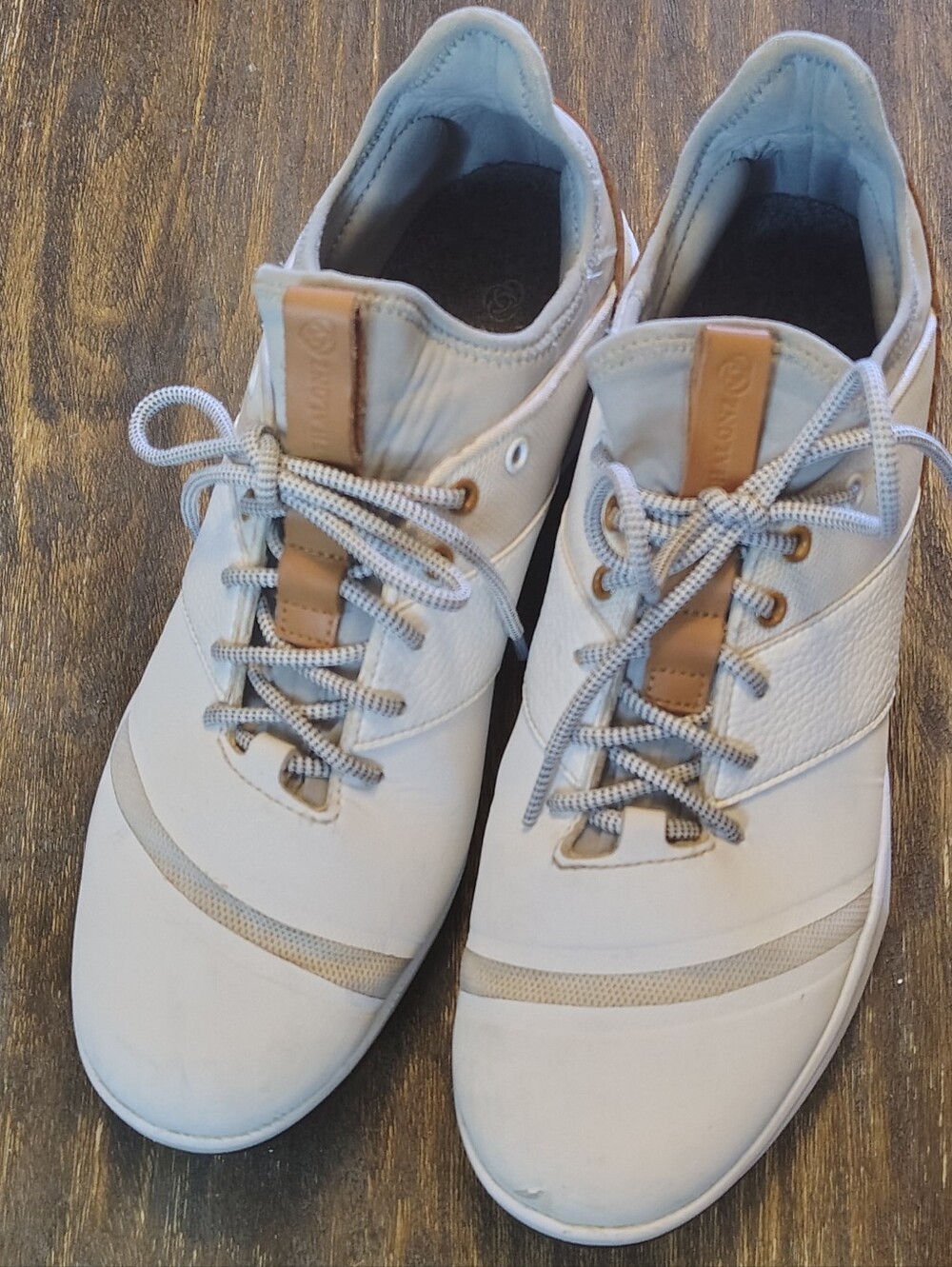 Men's Athletic En Ve Golf Sneakers in Light Beige with Tan Accents Men's Size 11